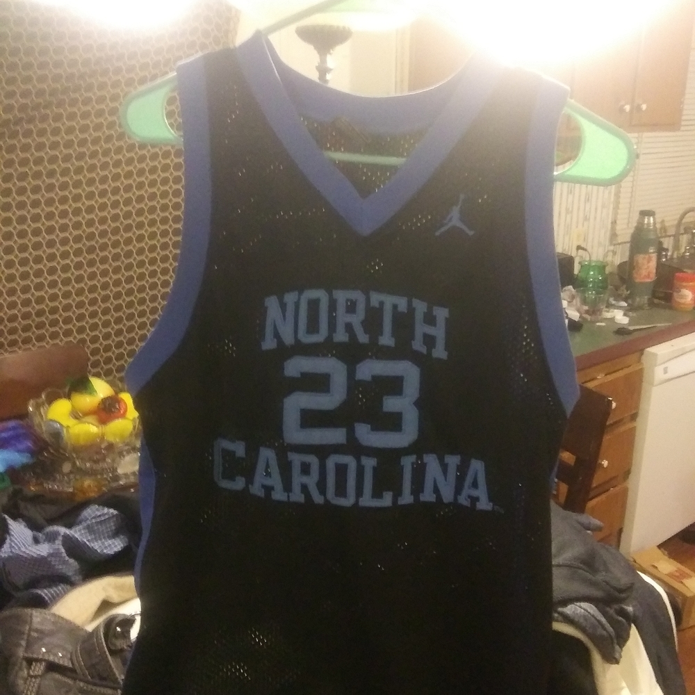 Jordan Jersey - Picture 2 of 4